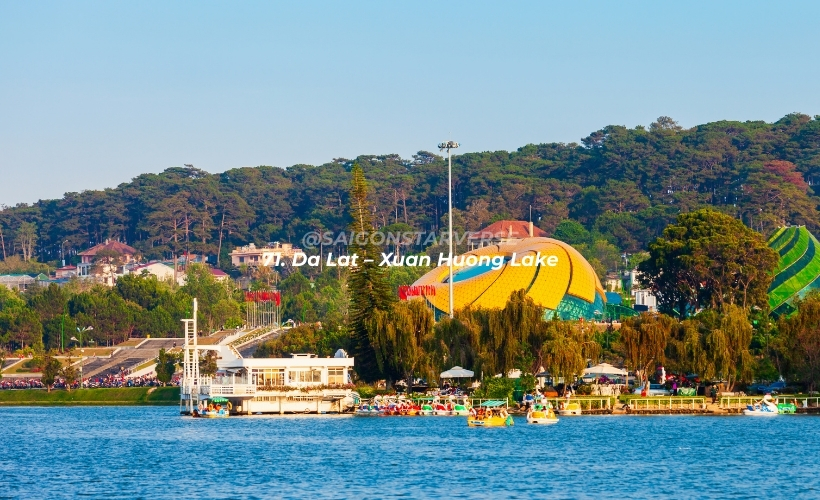 100 HIGHLIGHTS – 100 DAYS IN VIETNAM - 41. Da Lat – Xuan Huong Lake
