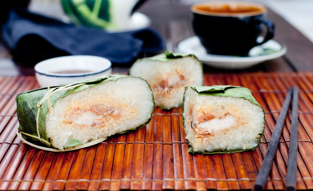 Bánh chưng ngày Tết – Hồn Việt trong từng hạt nếp