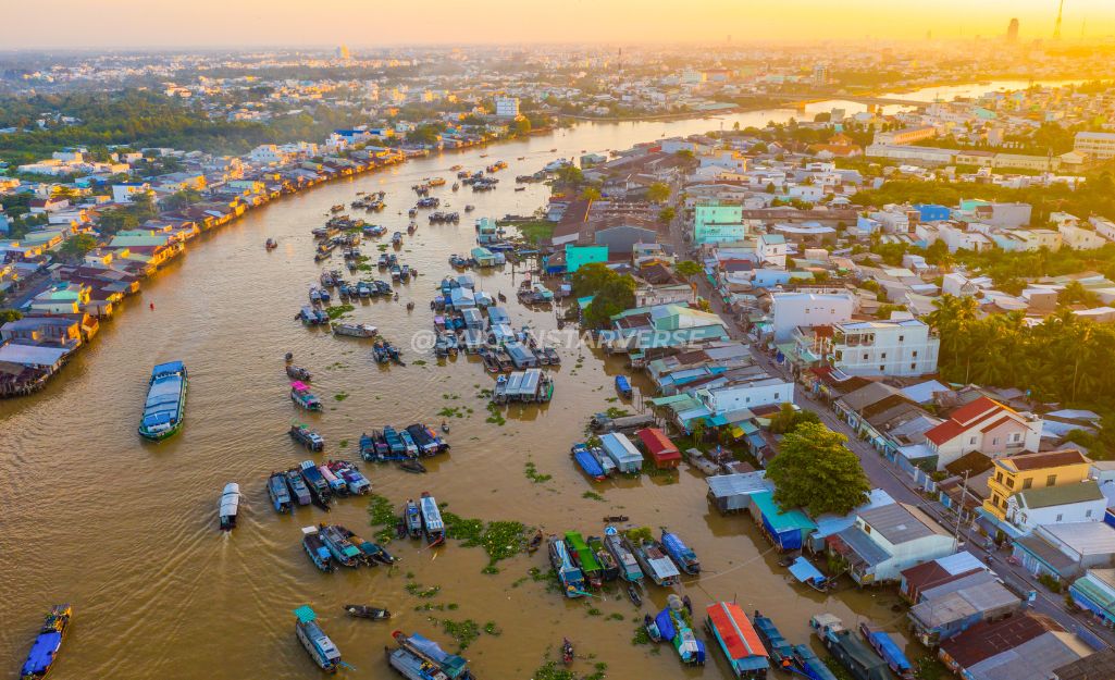 Cai Rang Floating Market – vibrant river culture