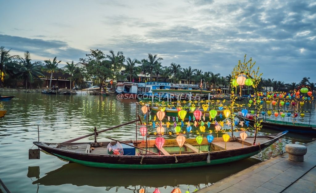 Trải Nghiệm Độc Đáo: Đêm Phố Cổ (Ngày 14 Âm Lịch)
