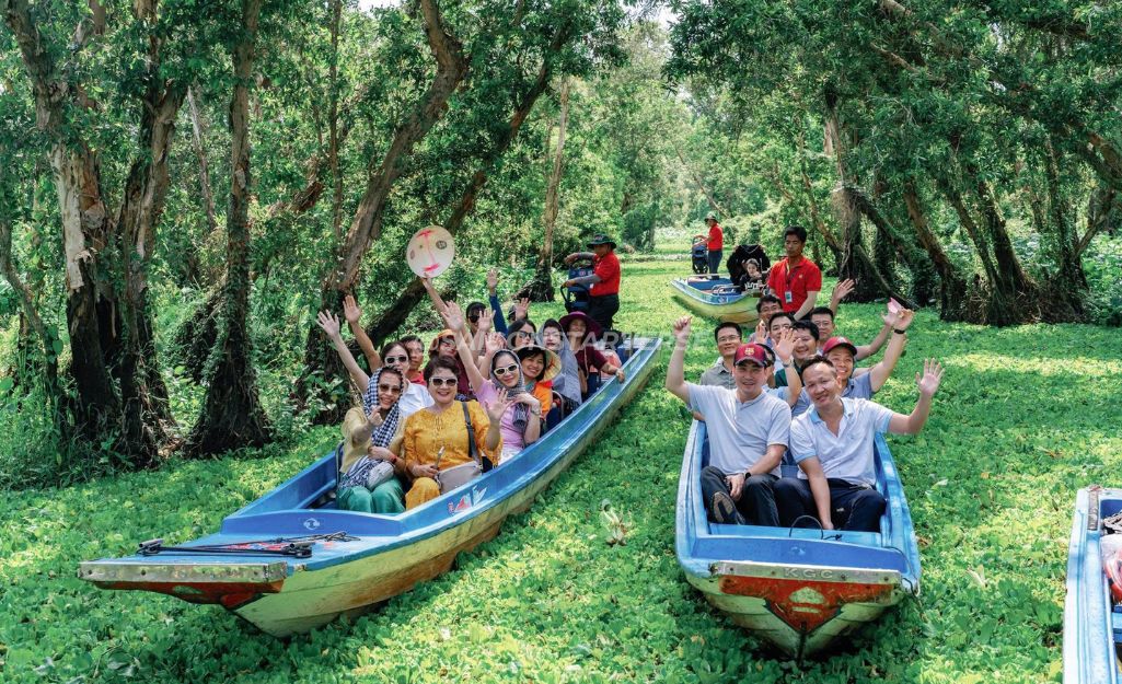 Tour Miền Tây 3 Ngày 2 Đêm – Saigon Starverse